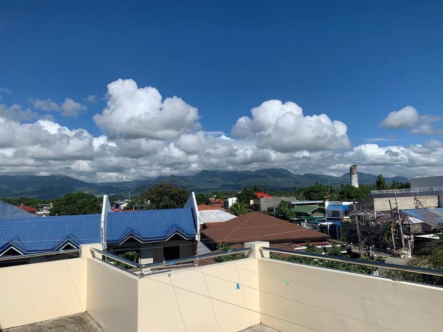 Lee'S Apartment Dumaguete City Екстер'єр фото